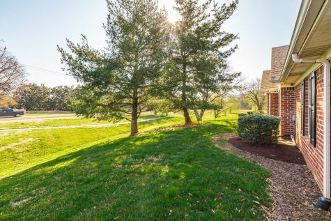 800 Browns Lane Gallatin TN 37066