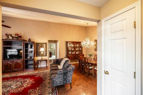 800 Browns Lane Gallatin TN 37066