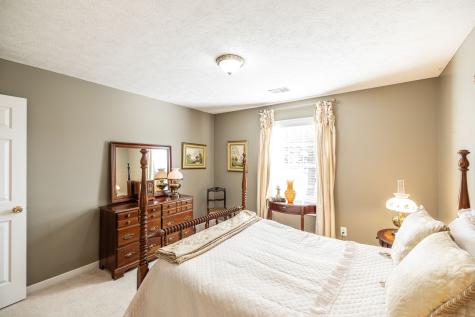 800 Browns Lane Gallatin TN 37066
