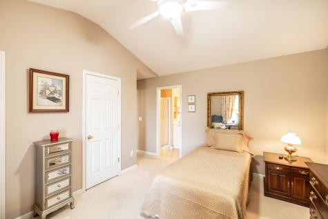 800 Browns Lane Gallatin TN 37066