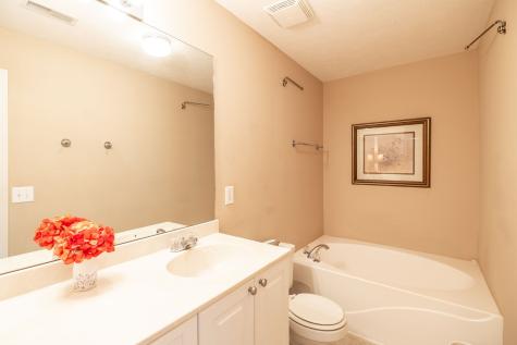 800 Browns Lane Gallatin TN 37066