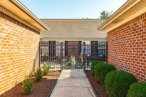 800 Browns Lane Gallatin TN 37066