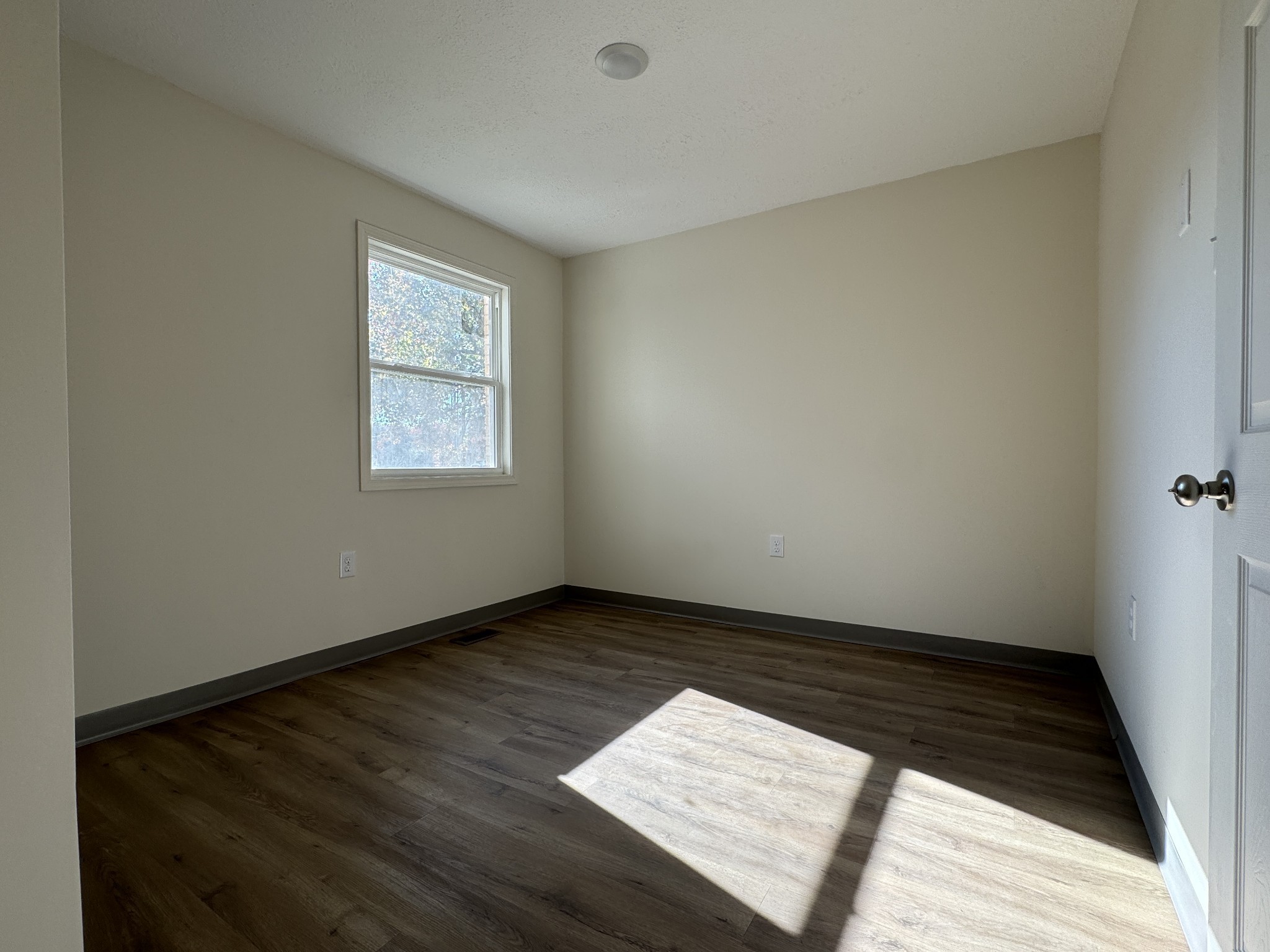 204 Clydeton Road, N Waverly TN 37185
