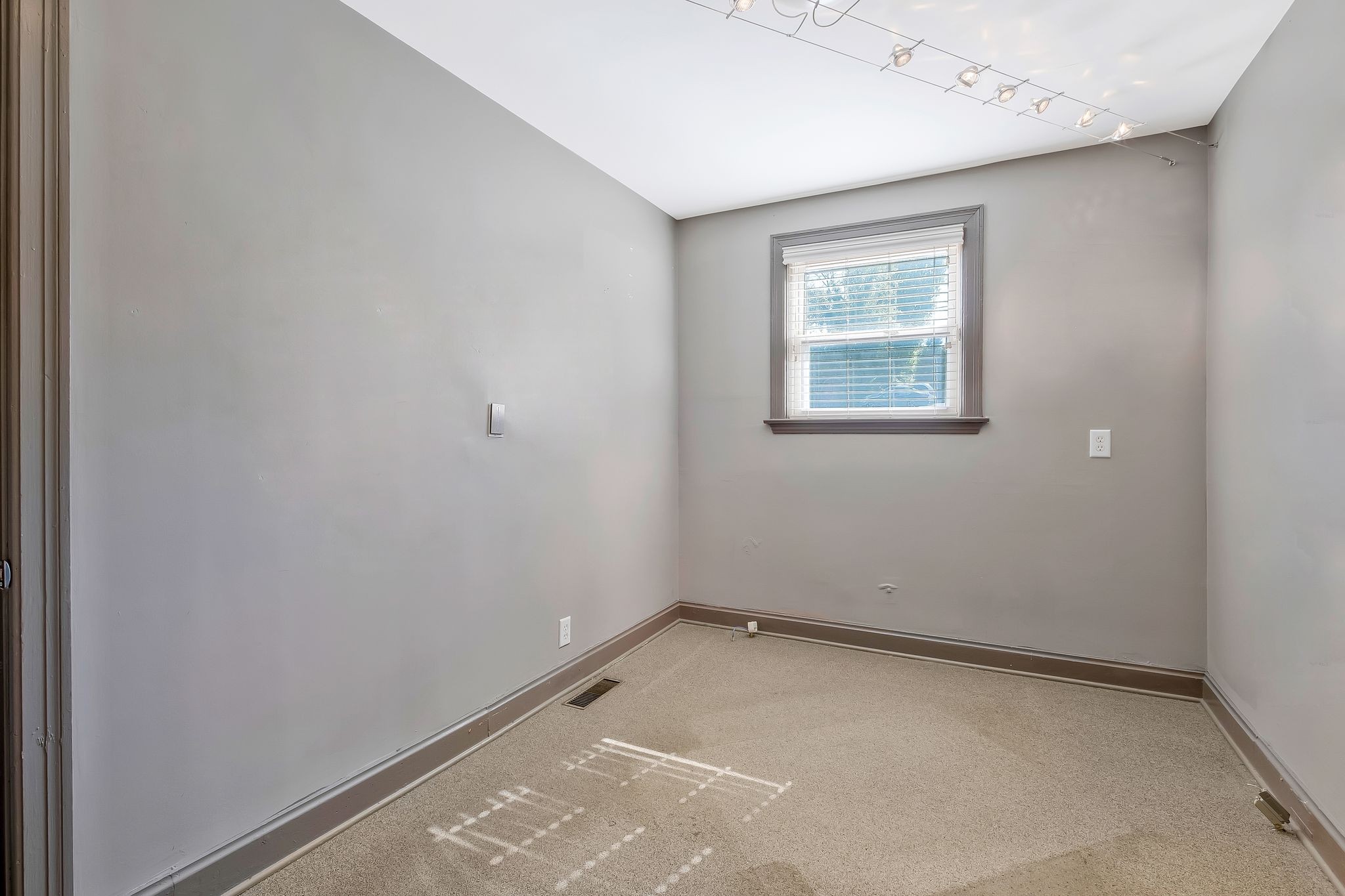 2730 Larmon Avenue Nashville TN 37204