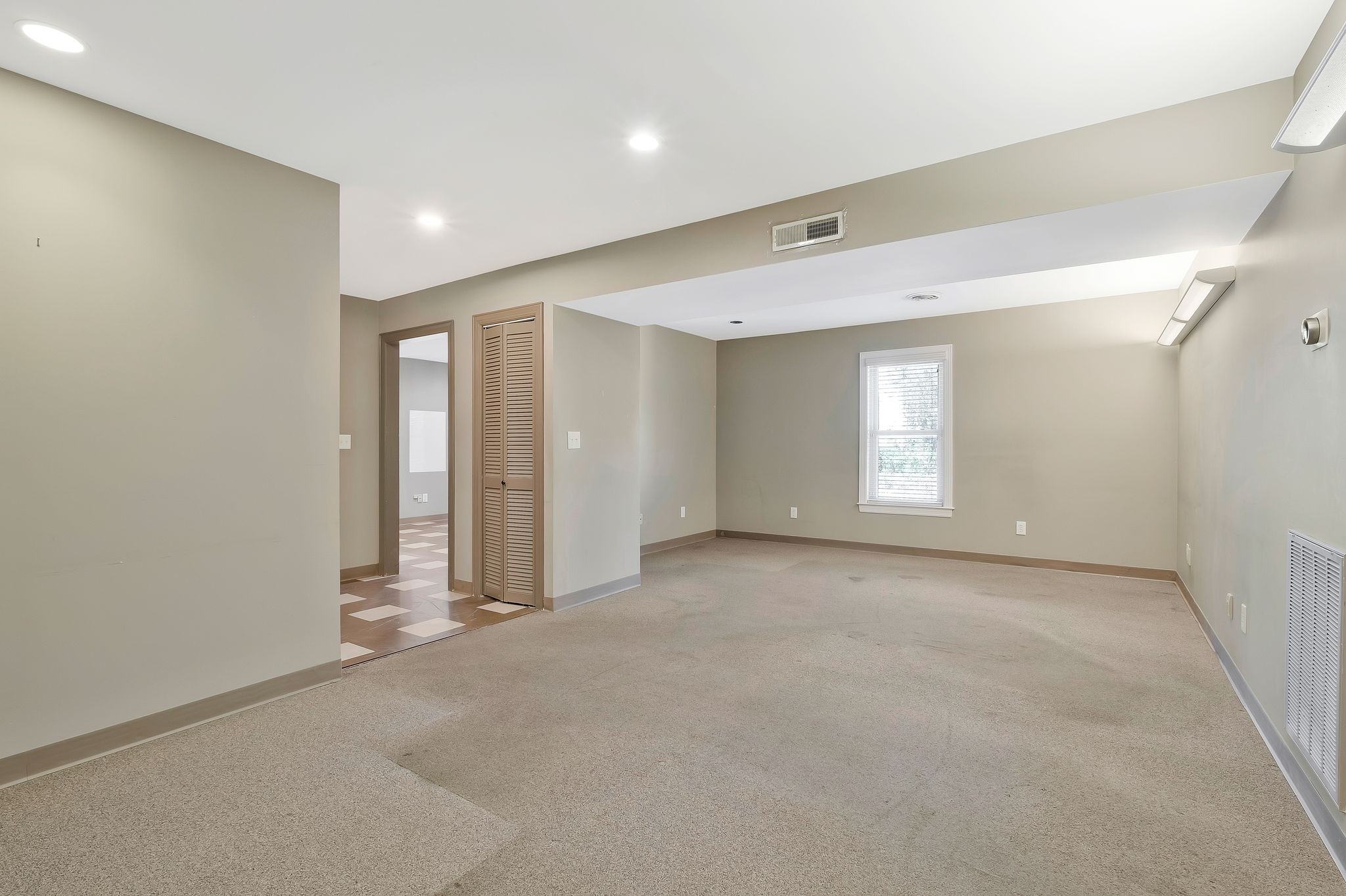 2730 Larmon Avenue Nashville TN 37204