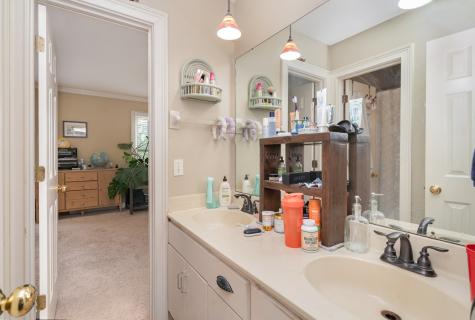 3110 W End Circle Nashville TN 37203
