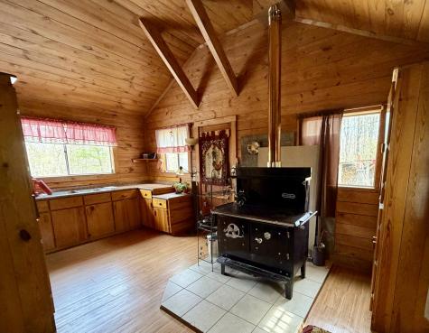 3162 Northcutts Cove Road Beersheba Springs TN 37305