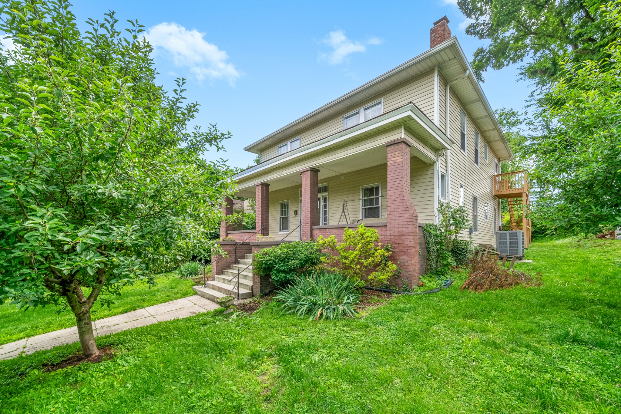 440 N 2nd Street Clarksville TN 37040