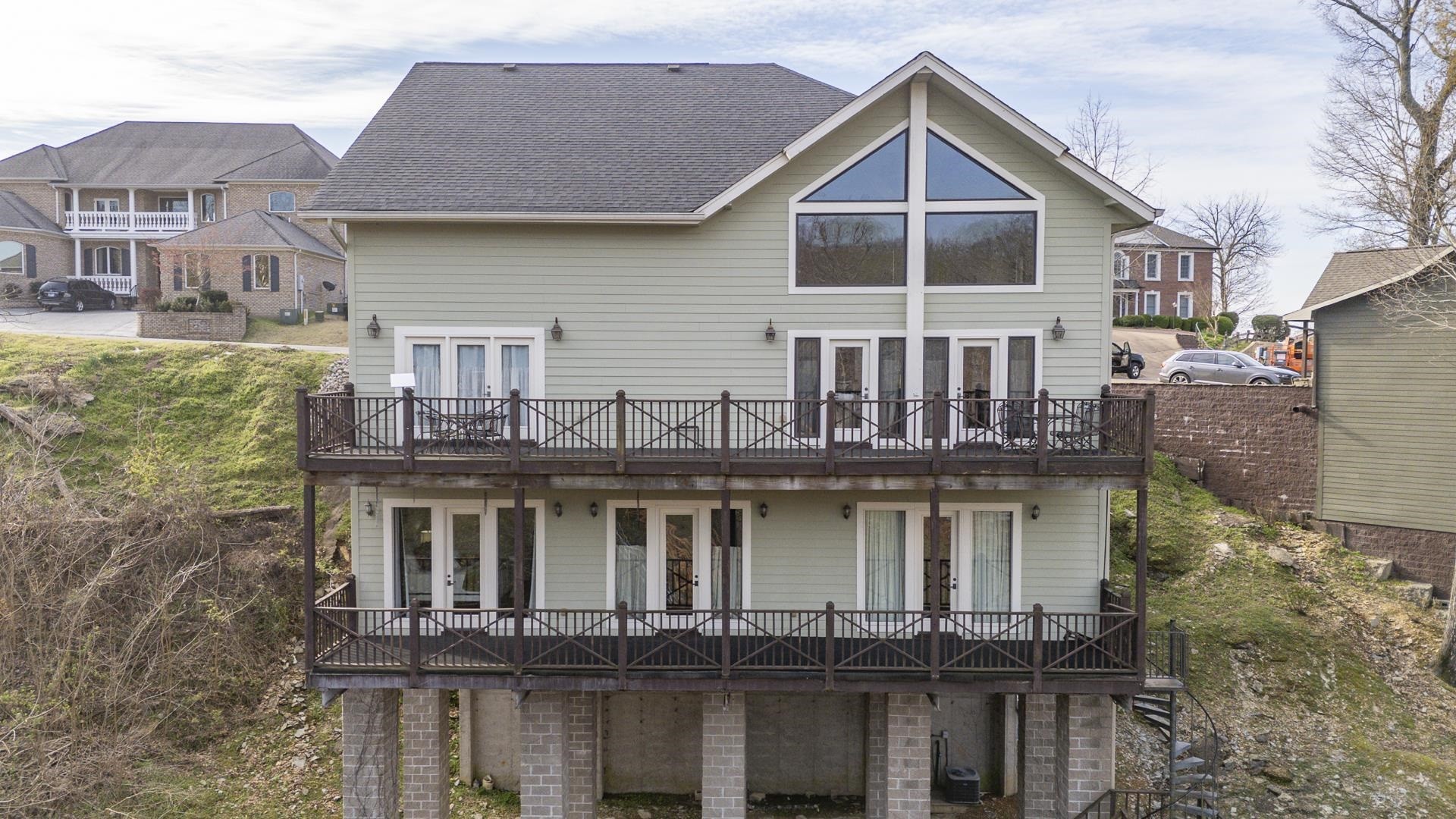 400 Anchor Point Savannah TN 38372