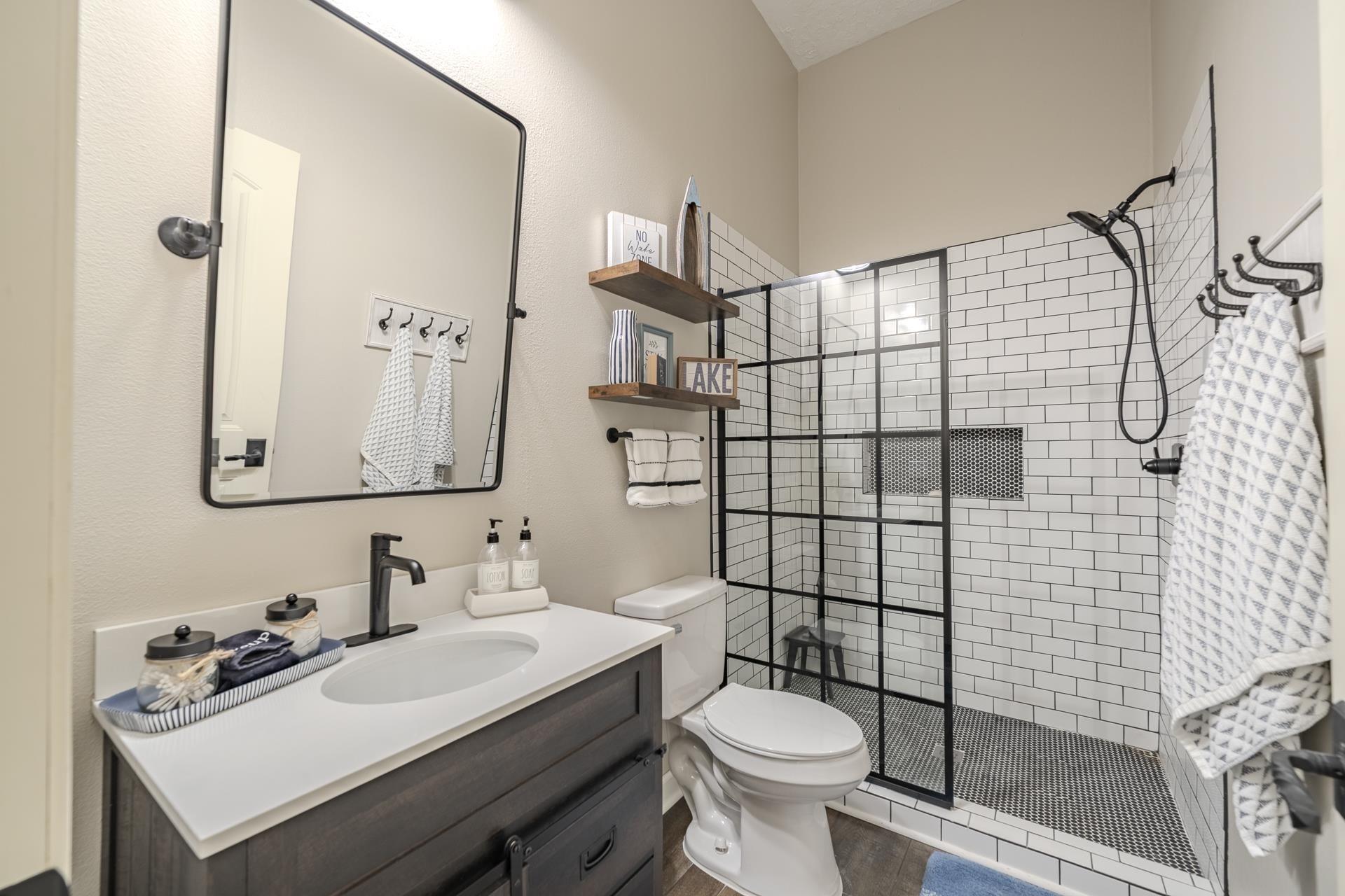 400 Anchor Point Savannah TN 38372