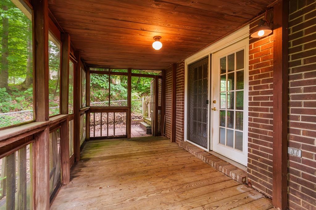 2245 Sharon Avenue Cookeville TN 38501
