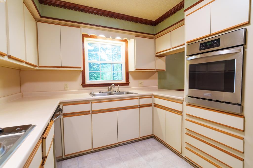 2245 Sharon Avenue Cookeville TN 38501