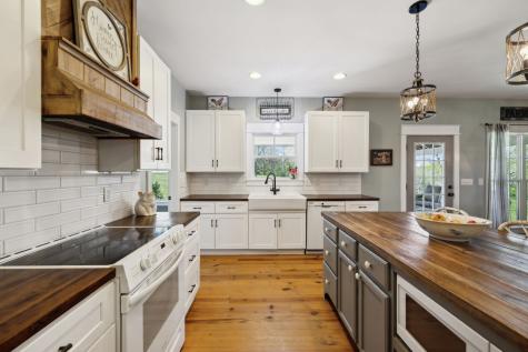 2548 Graham Road Culleoka TN 38451