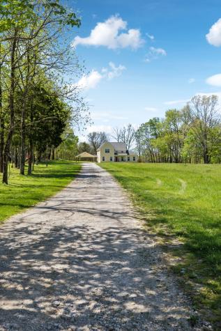 2548 Graham Road Culleoka TN 38451