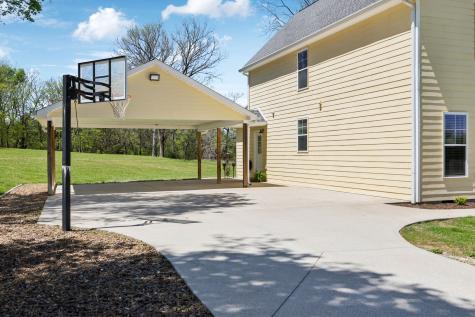 2548 Graham Road Culleoka TN 38451