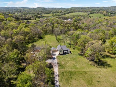 2548 Graham Road Culleoka TN 38451