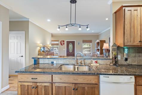234 Turtle Point Lane Waverly TN 37185