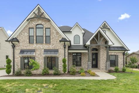 1106 Collin Drive #208 Lebanon TN 37087