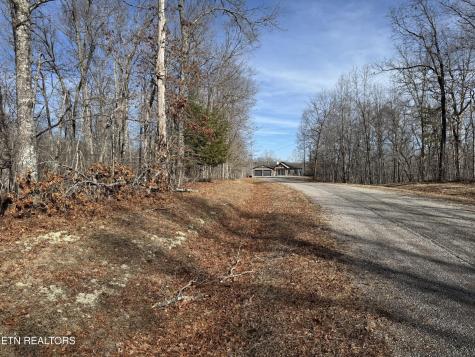 38 Crystal Point Monterey TN 38574