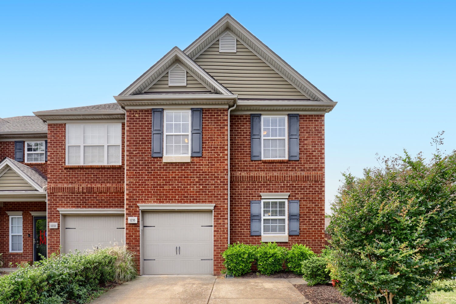 1235 Bainbridge Drive Nashville TN 37211