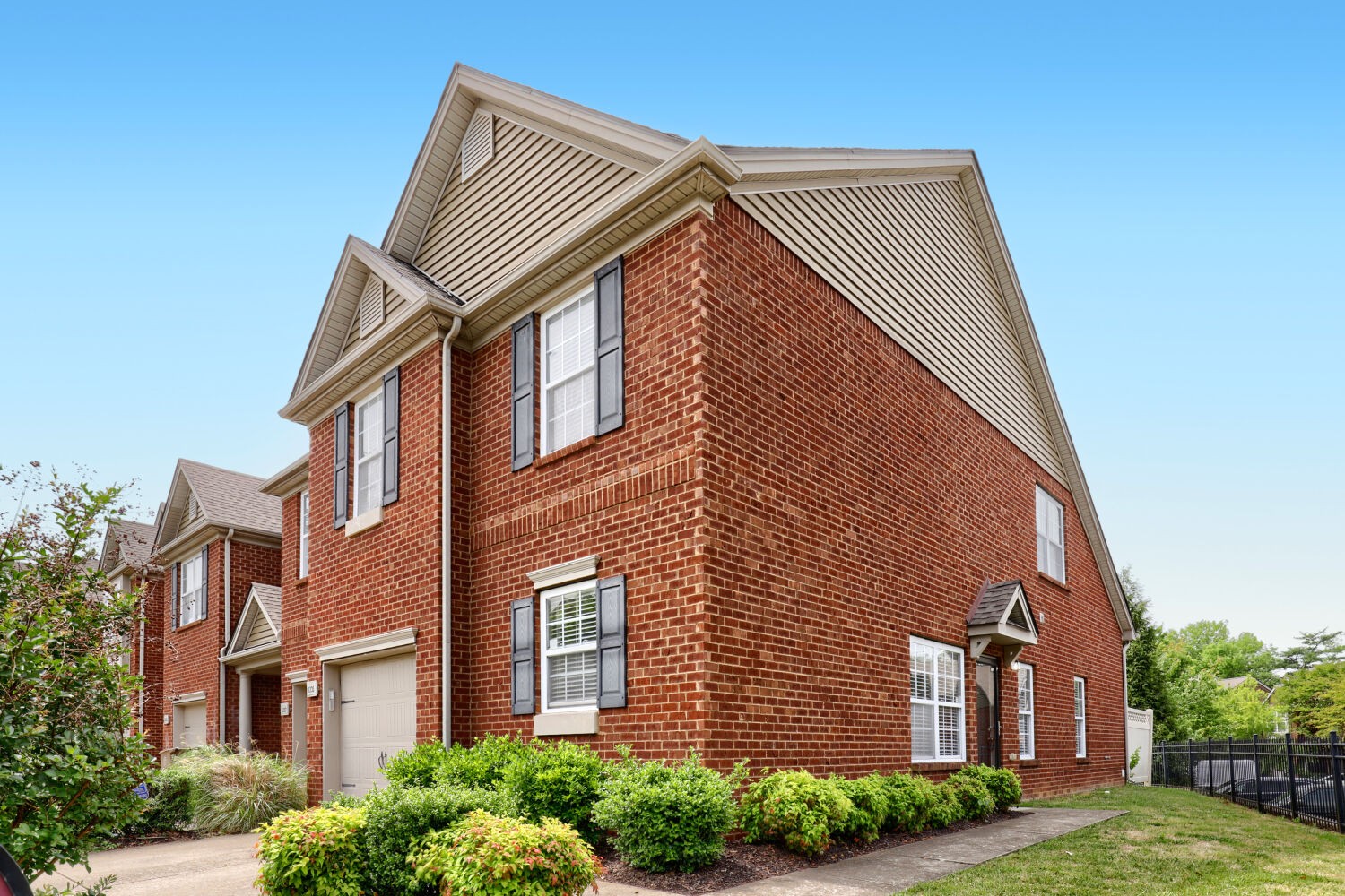 1235 Bainbridge Drive Nashville TN 37211
