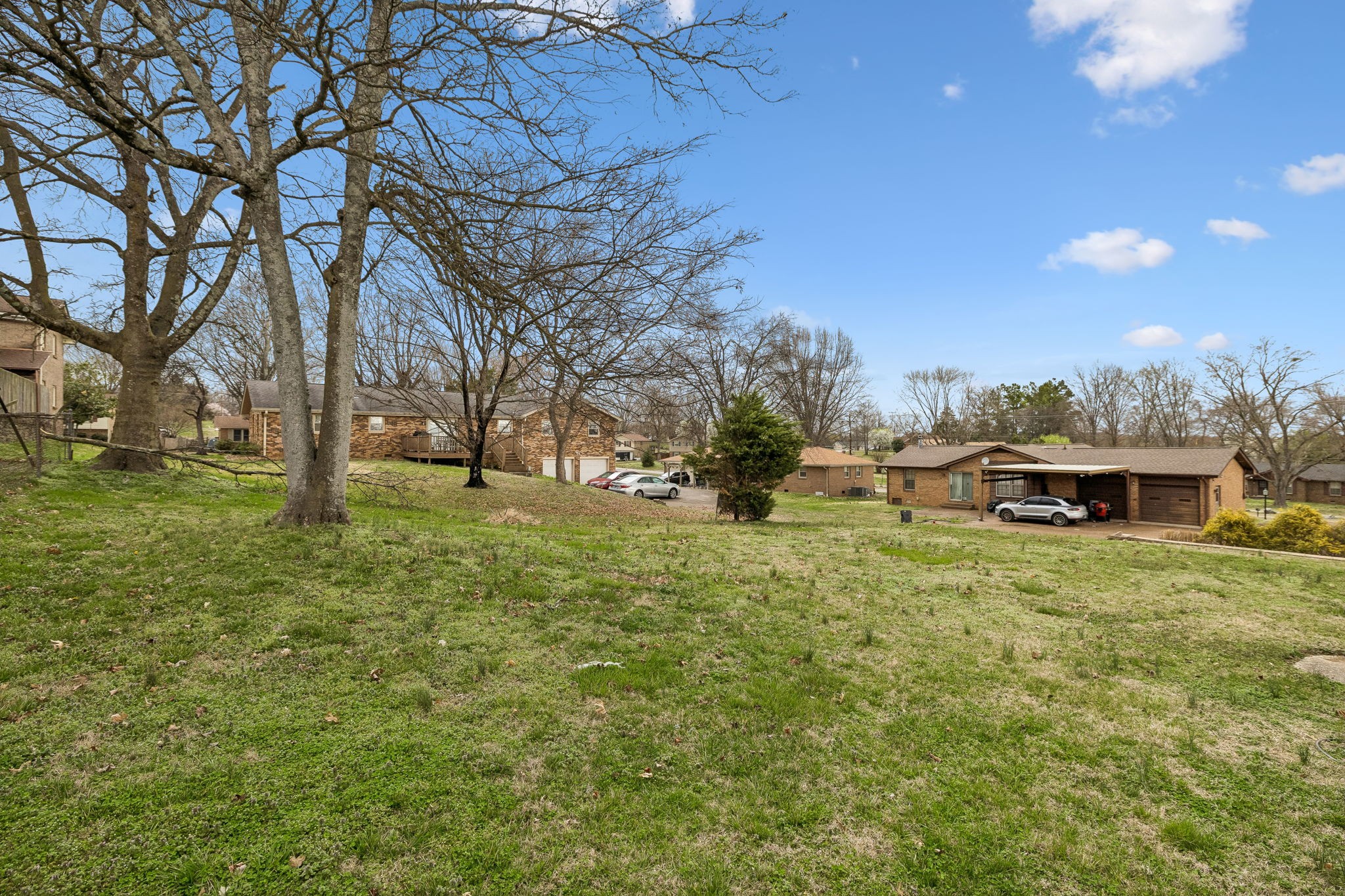 171 New Shackle Island Road Hendersonville TN 37075
