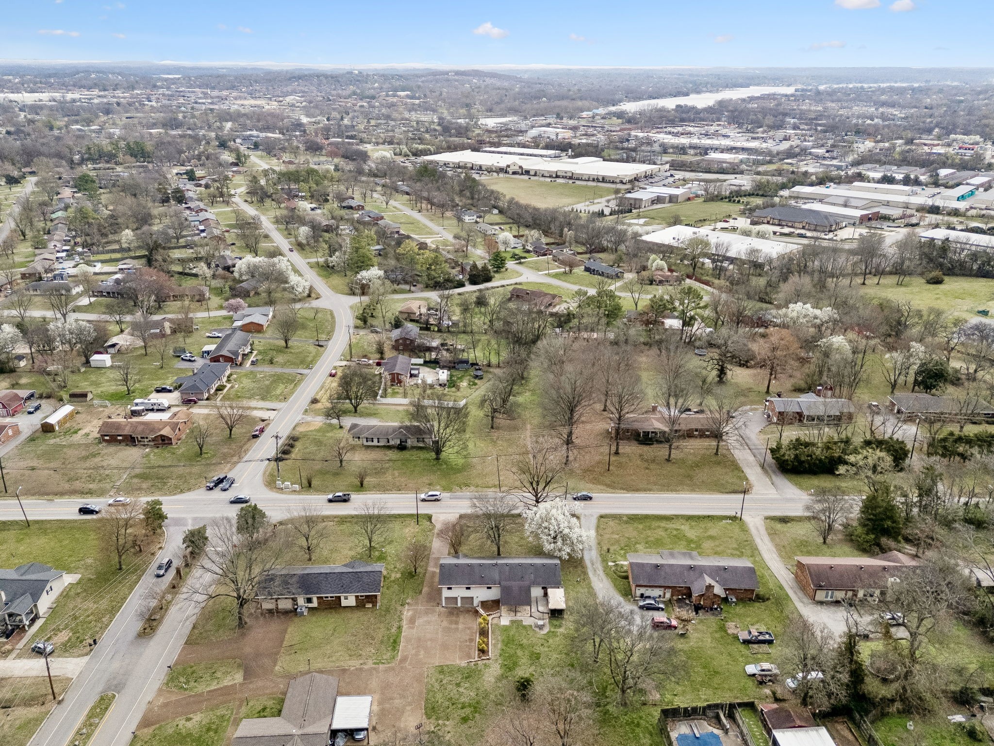 171 New Shackle Island Road Hendersonville TN 37075
