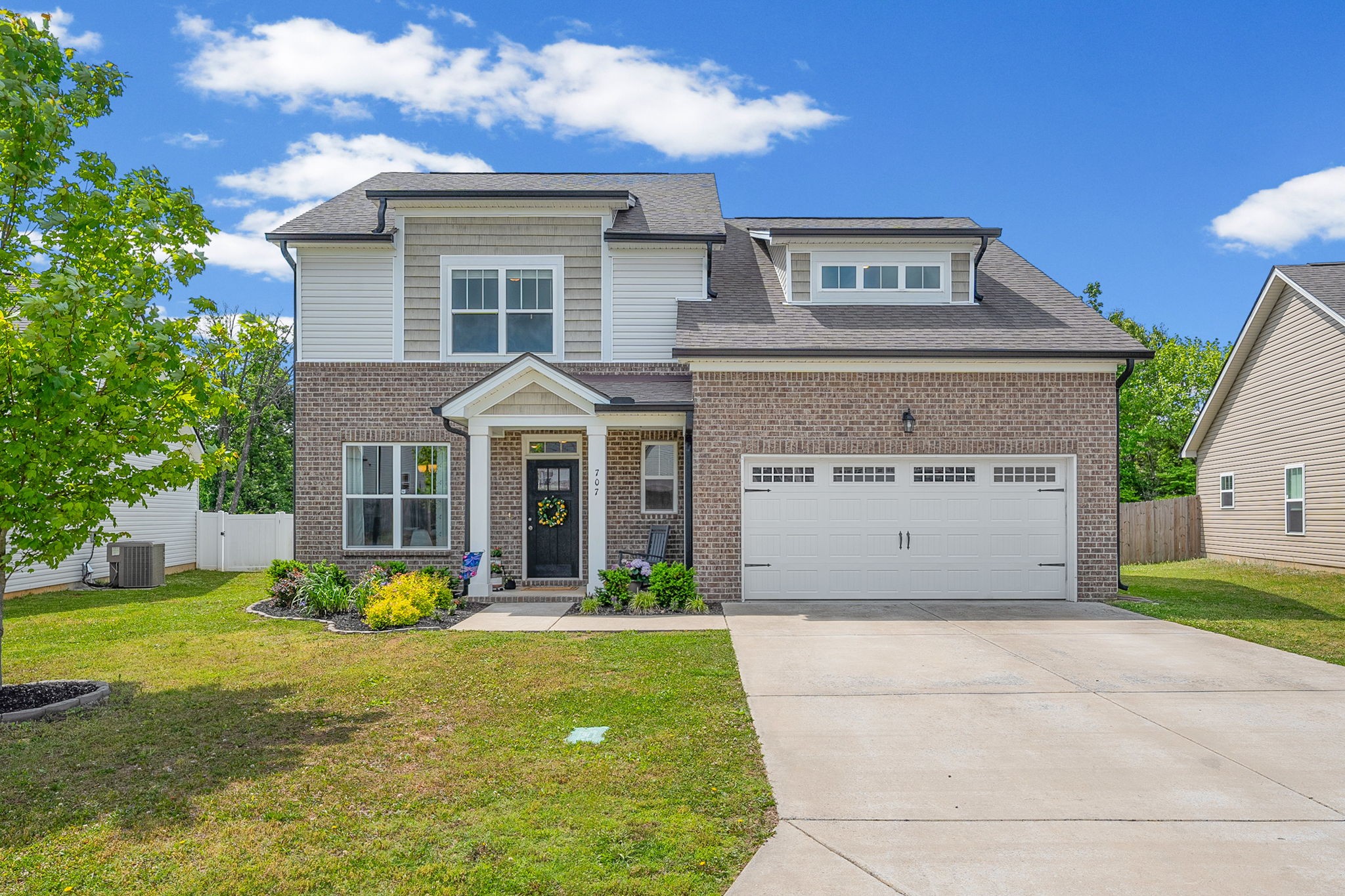 707 Monarchos Bend Burns TN 37029