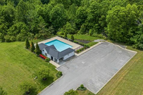 707 Monarchos Bend Burns TN 37029