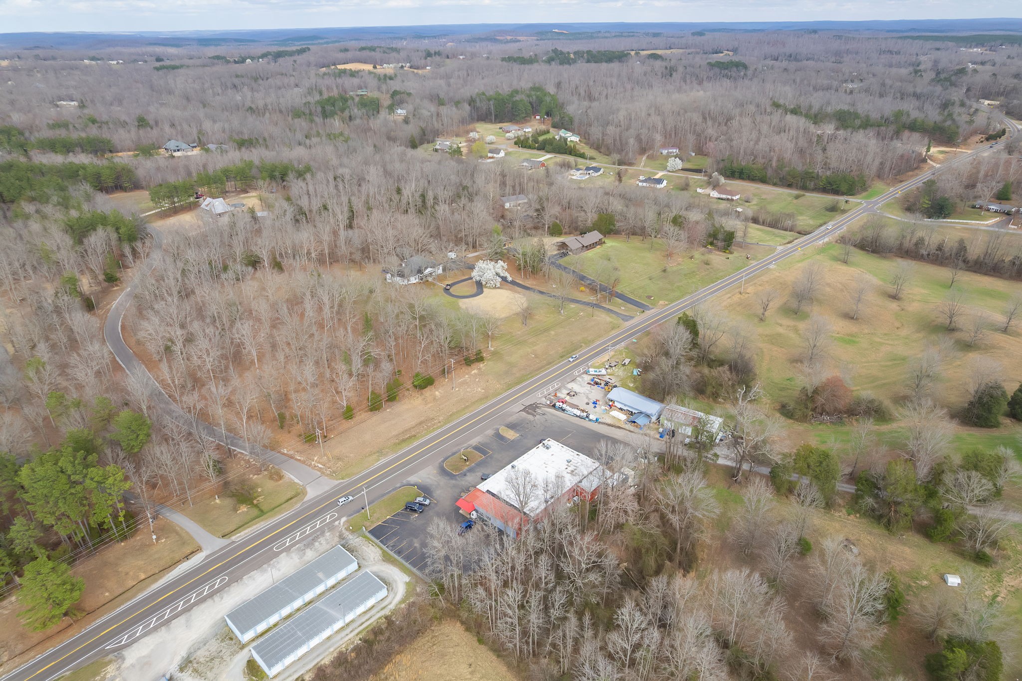 1182 E Main Street Parsons TN 38363
