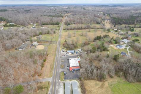 1182 E Main Street Parsons TN 38363