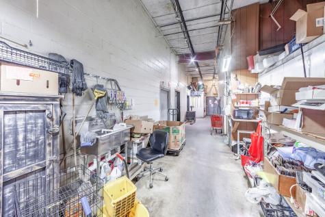 1182 E Main Street Parsons TN 38363