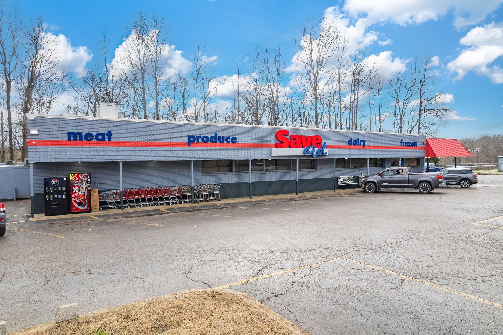 1182 E Main Street Parsons TN 38363