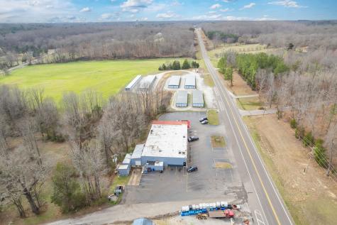 1182 E Main Street Parsons TN 38363