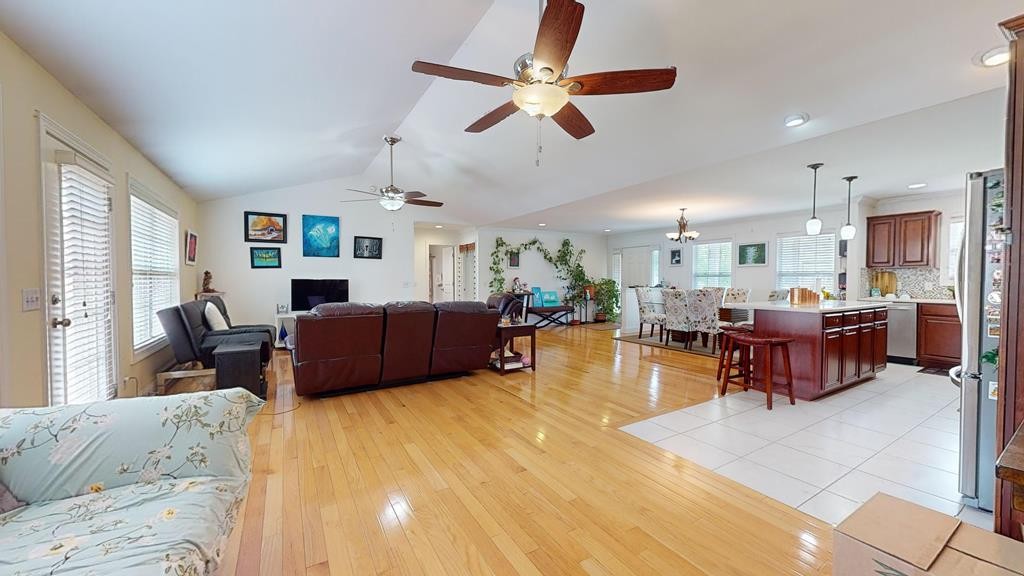 1234 Buckingham Place Cookeville TN 38501
