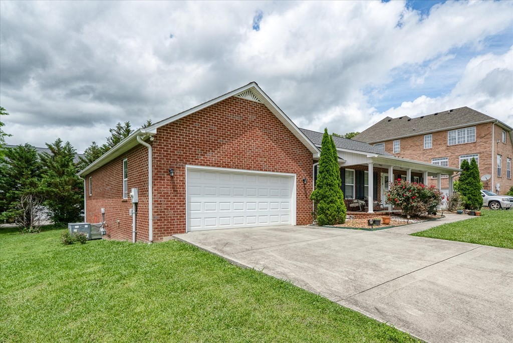 1234 Buckingham Place Cookeville TN 38501