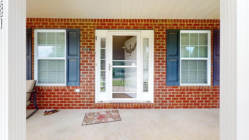 1234 Buckingham Place Cookeville TN 38501