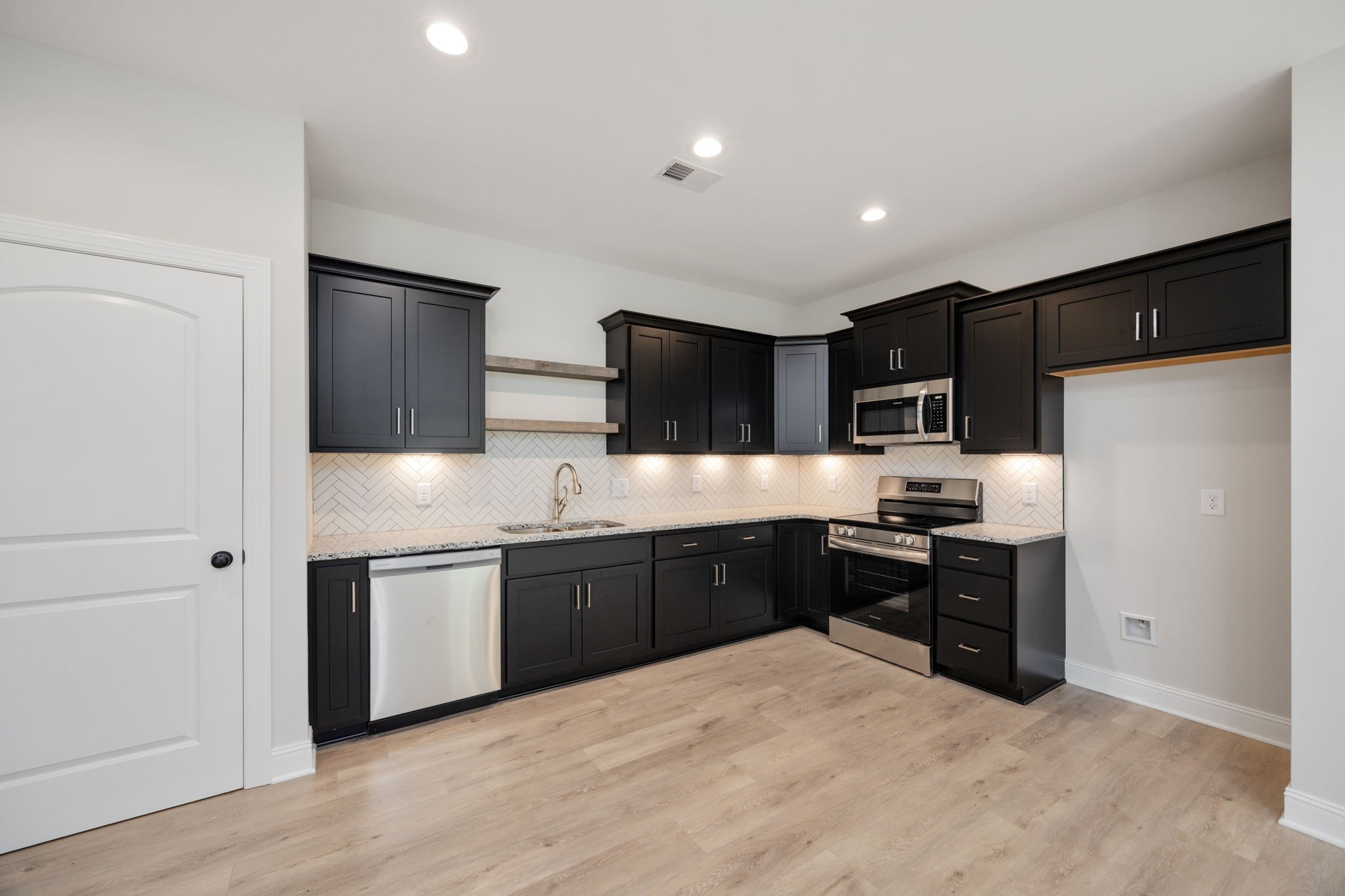 2033 Rylee Way Greenbrier TN 37073