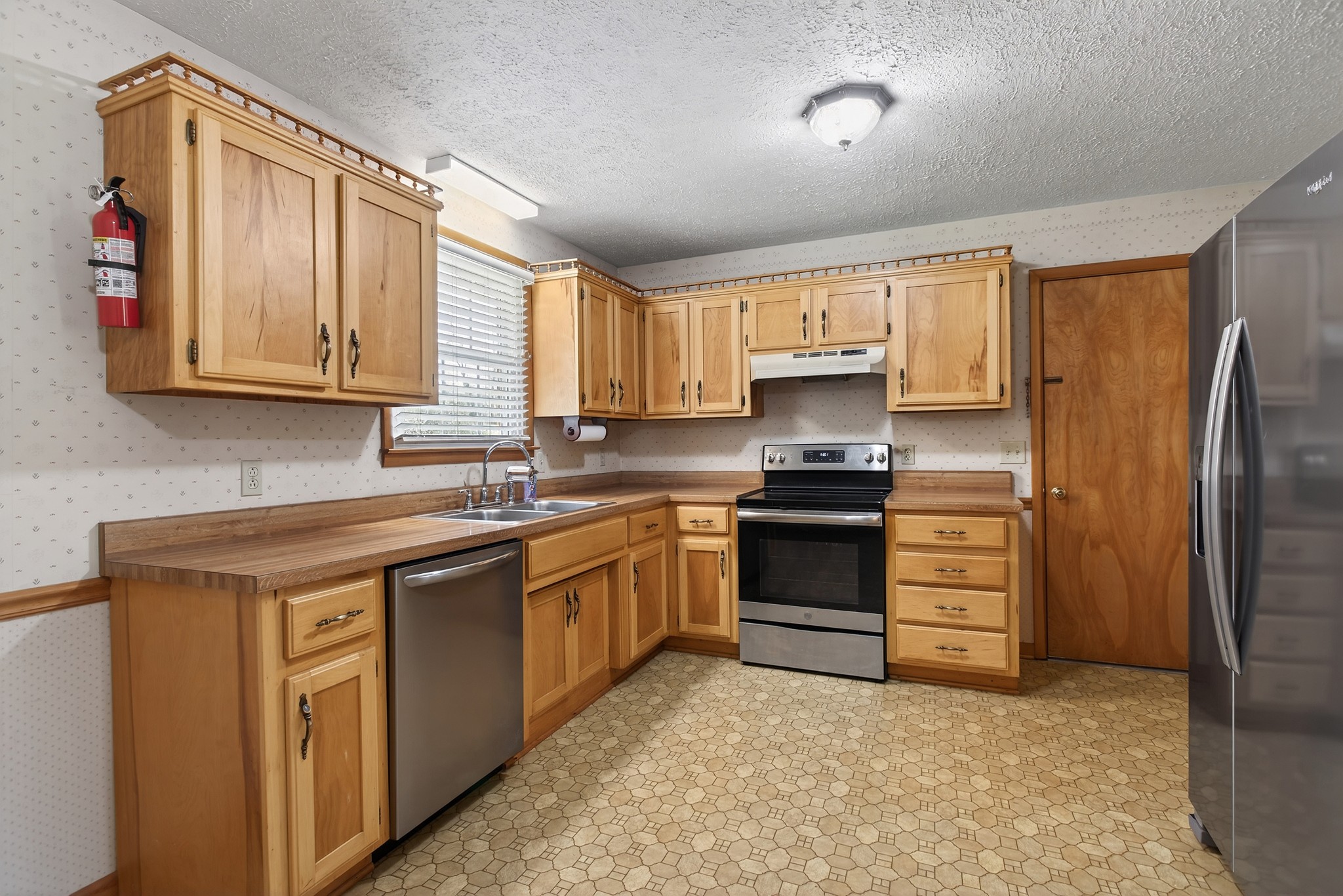 832 New Shackle Island Road Hendersonville TN 37075