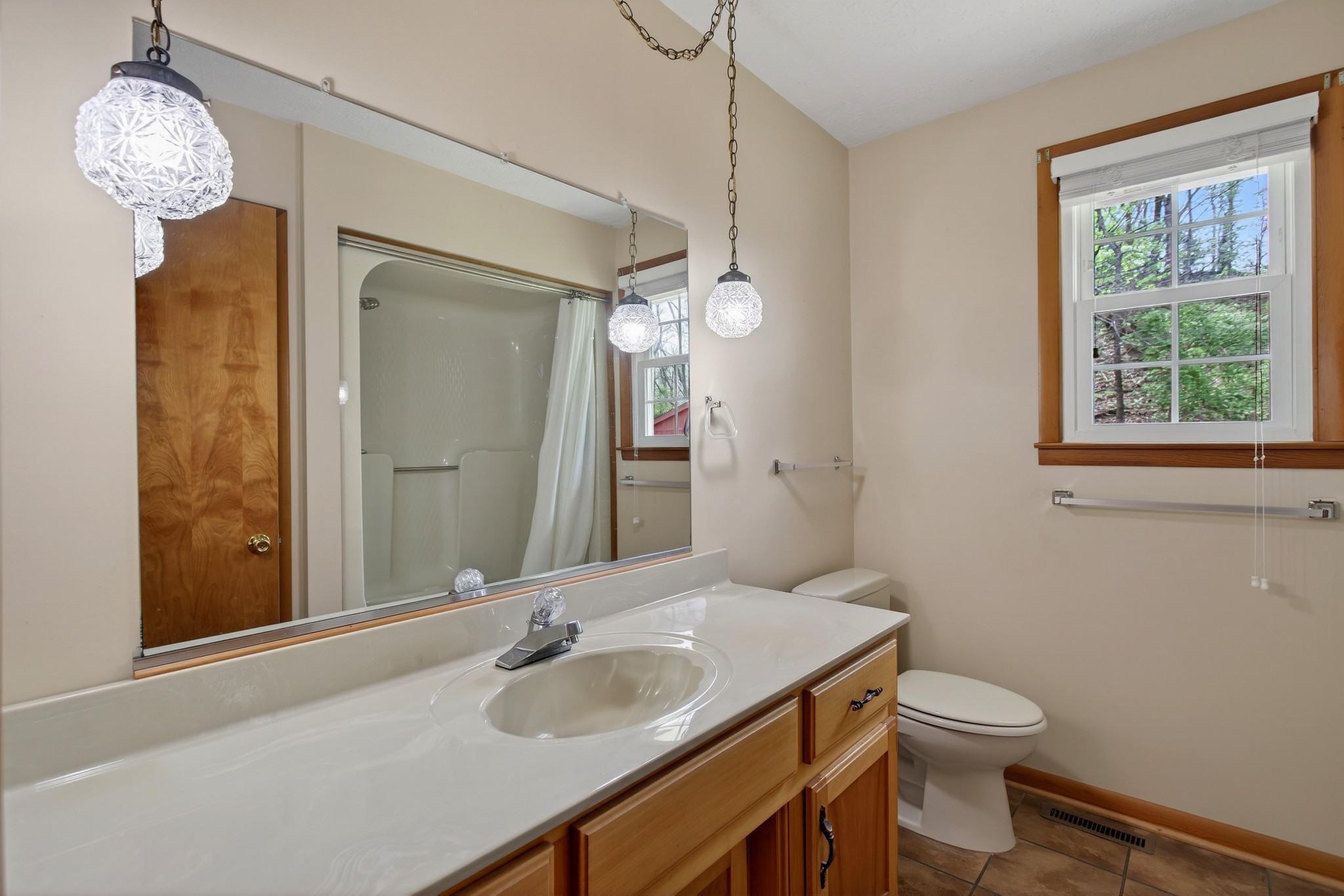 832 New Shackle Island Road Hendersonville TN 37075