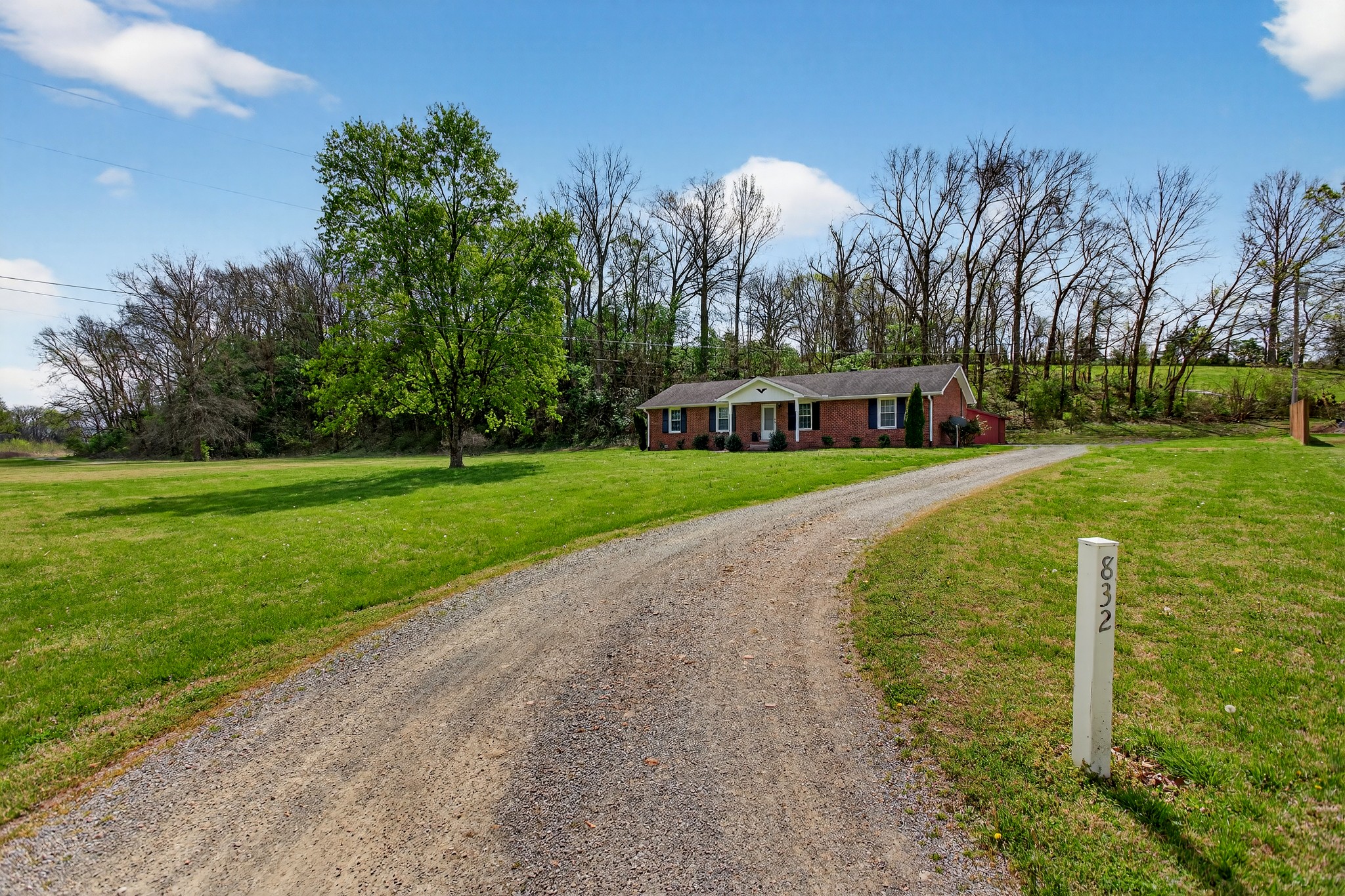832 New Shackle Island Road Hendersonville TN 37075