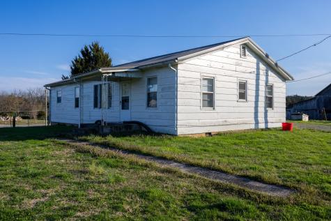 762 Old Tellico Highway N Madisonville TN 37354
