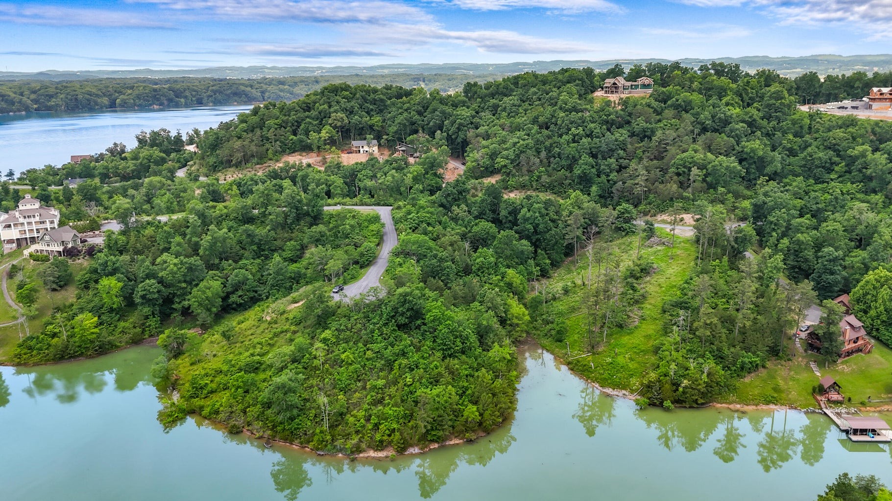27 Stone Shore Way Dandridge TN 37725
