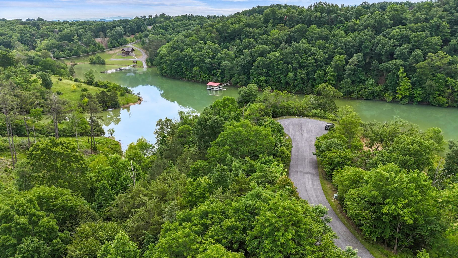 27 Stone Shore Way Dandridge TN 37725