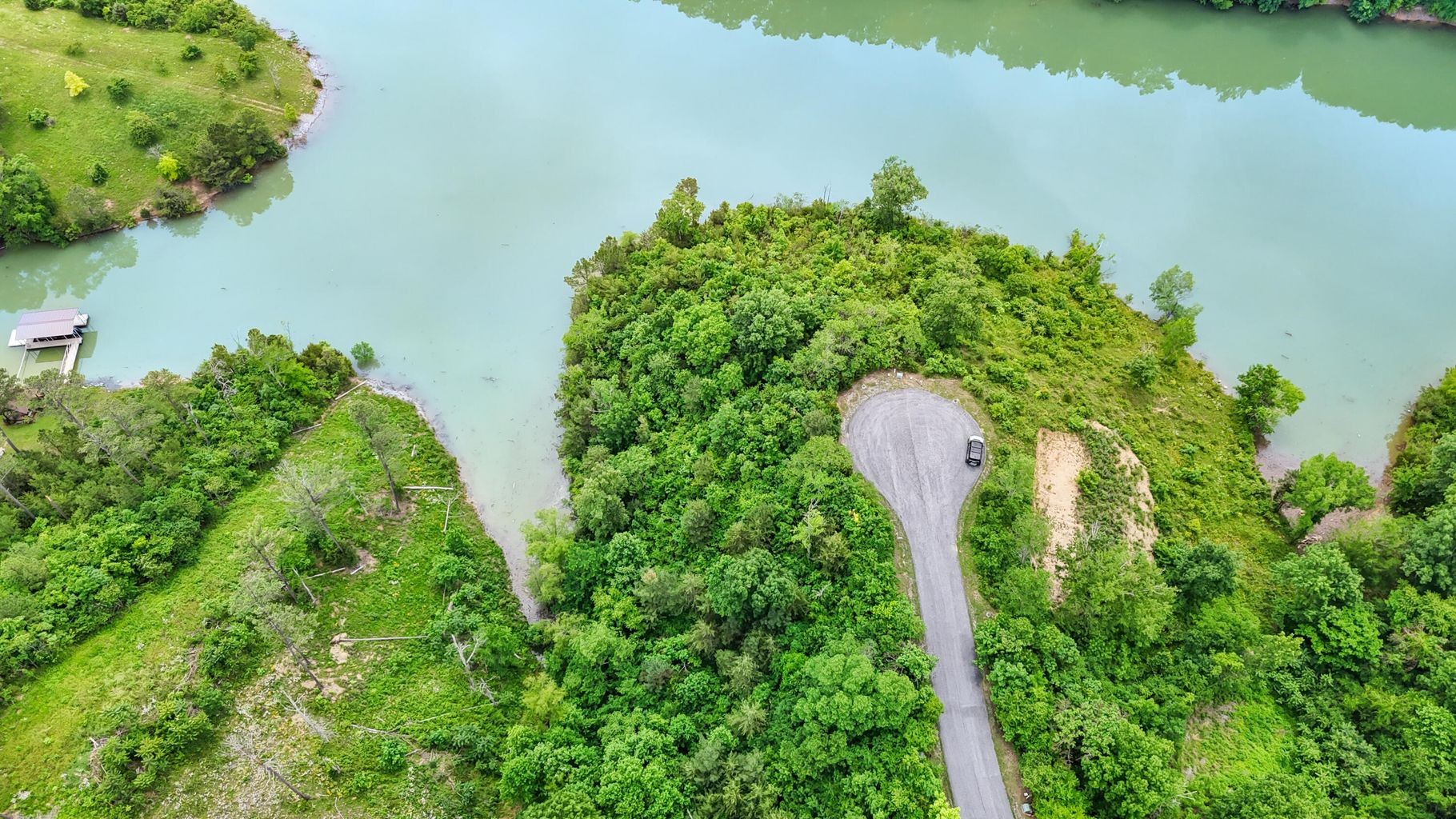 27 Stone Shore Way Dandridge TN 37725