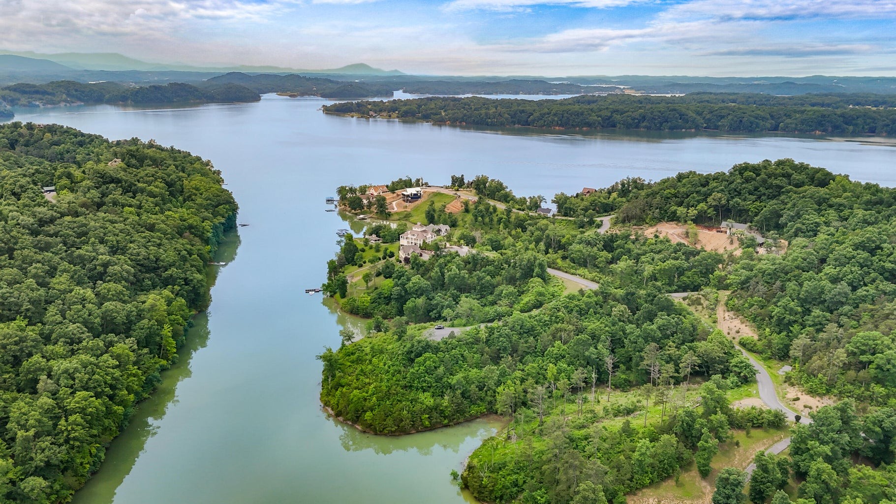 27 Stone Shore Way Dandridge TN 37725