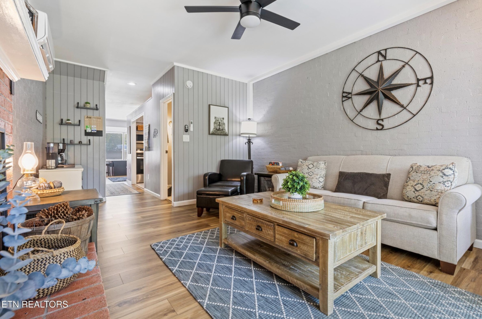 2806 Suncrest Road Sevierville TN 37863