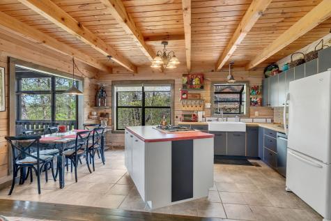 1841 Laurel Lake Drive Monteagle TN 37356