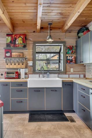 1841 Laurel Lake Drive Monteagle TN 37356