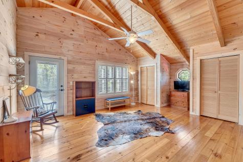 1841 Laurel Lake Drive Monteagle TN 37356